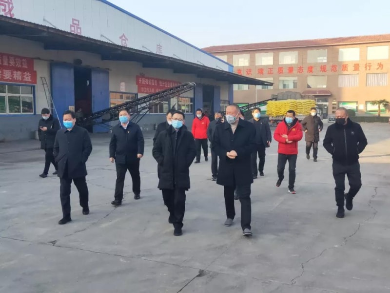 縣長(zhǎng)申琳調(diào)研旭瑞集團(tuán)疫情防控、復(fù)工復(fù)產(chǎn)情況！